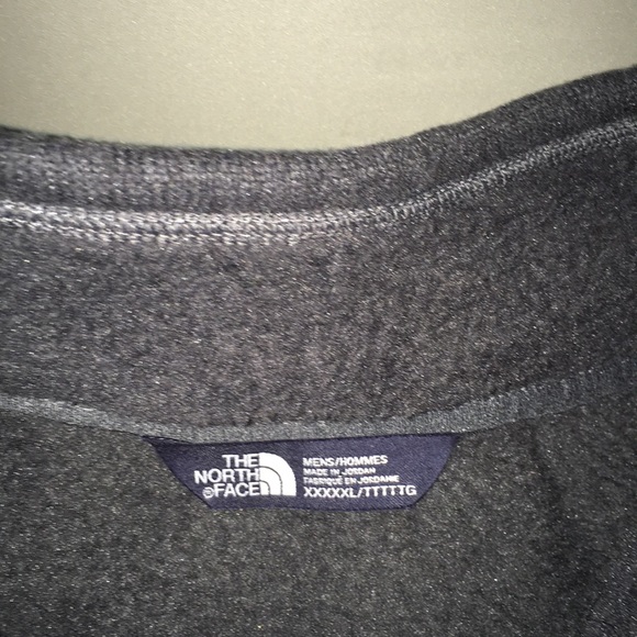 🌹🌹5X Fleece 1/4 w/ Zipper Gray NWT comfortable - Picture 4 of 6